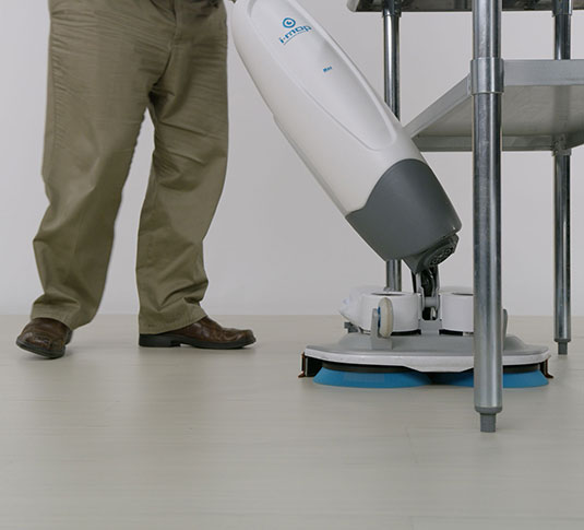 i-mop XL Plus Walk-Behind Floor Scrubber alt 8
