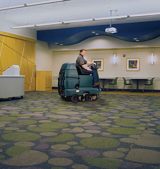 Nobles Strive Rider Extractor cleaning office