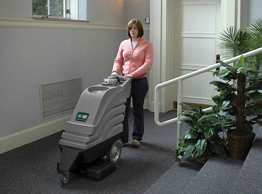 Nobles EX-SC-1020p extractor in use